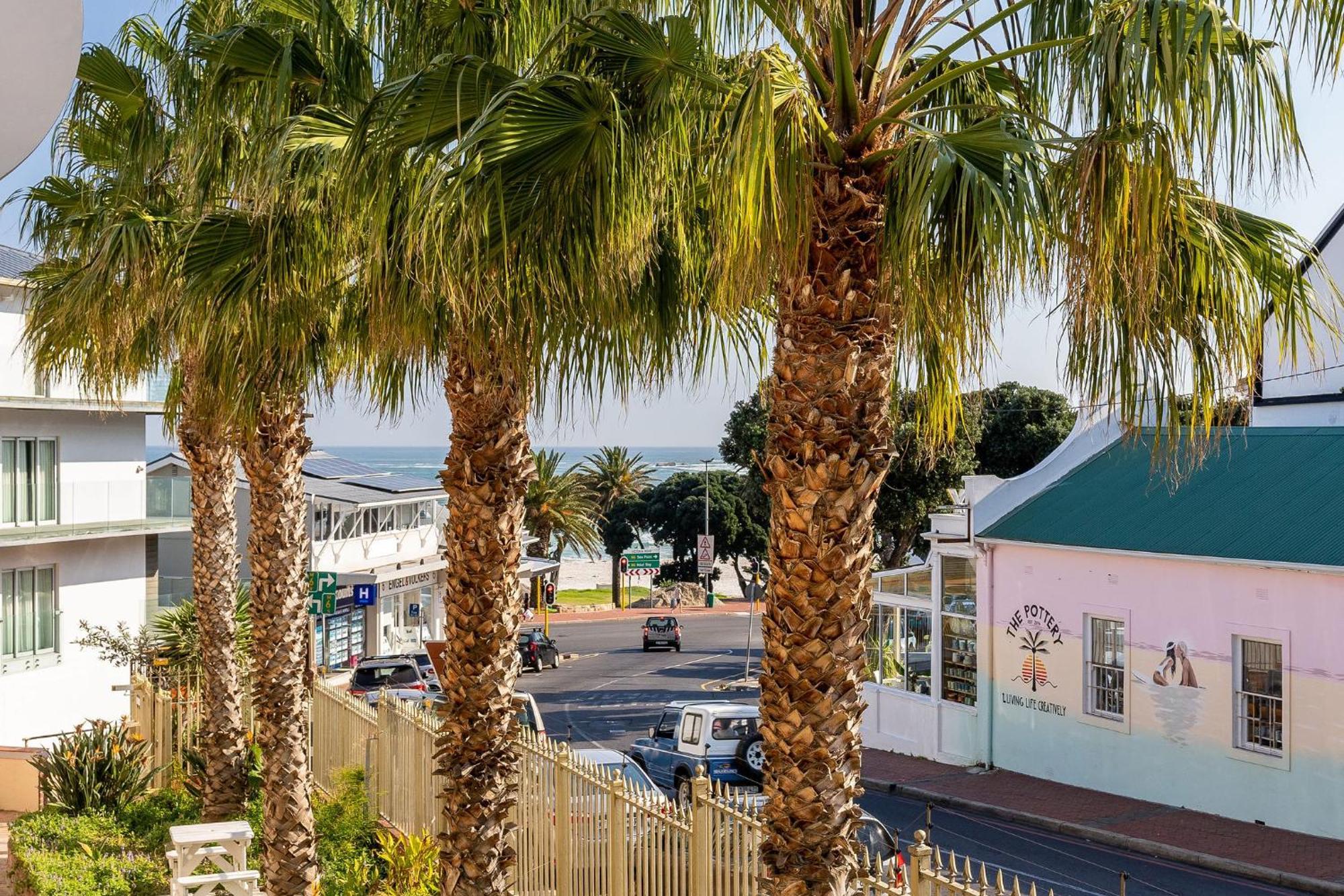 Camps Bay Village - And Aparthotel 3*