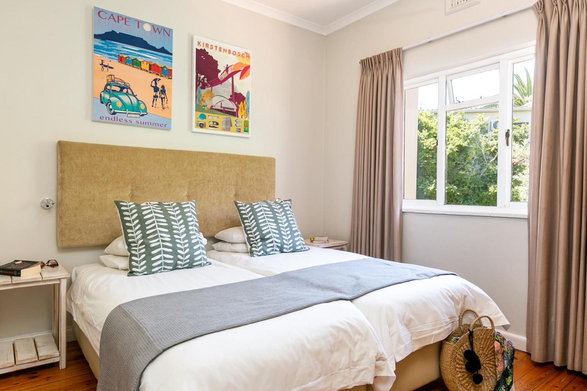 Camps Bay Village - And 3*
