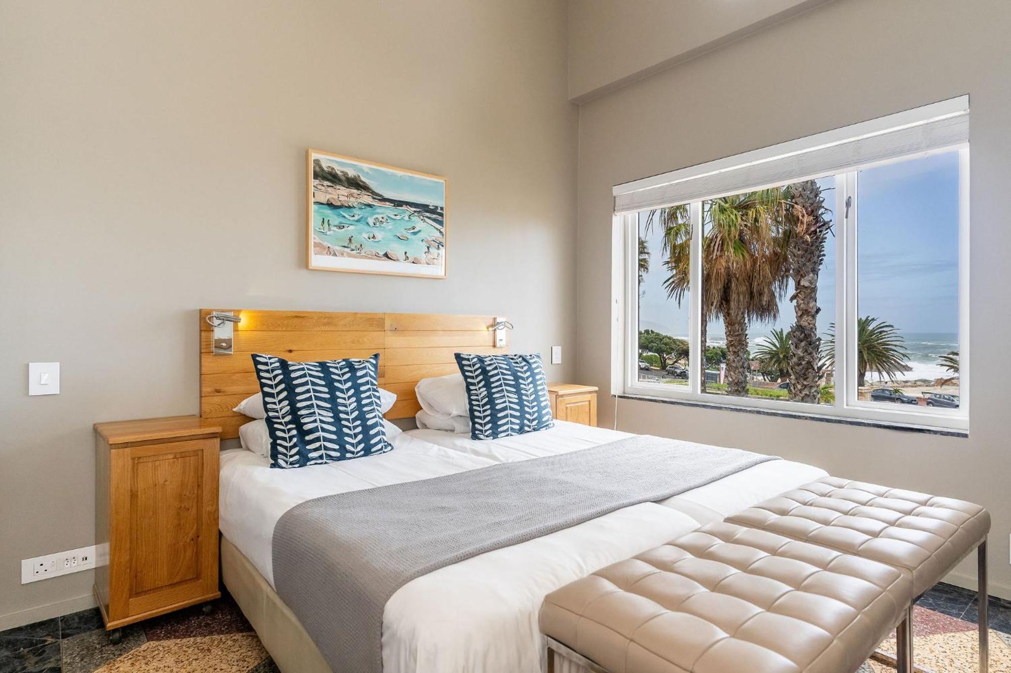 Aparthotel Camps Bay Village - And 3*