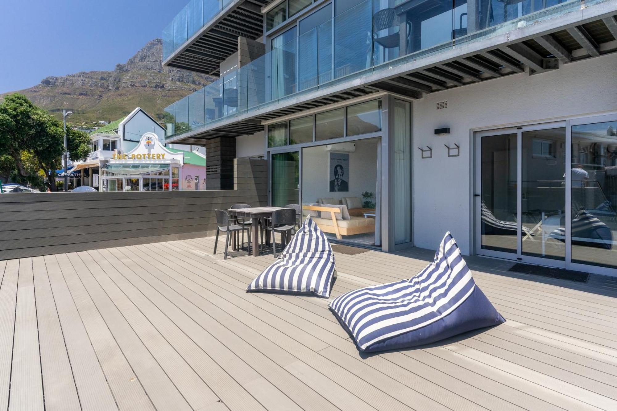 Camps Bay Village - And Kapstadt