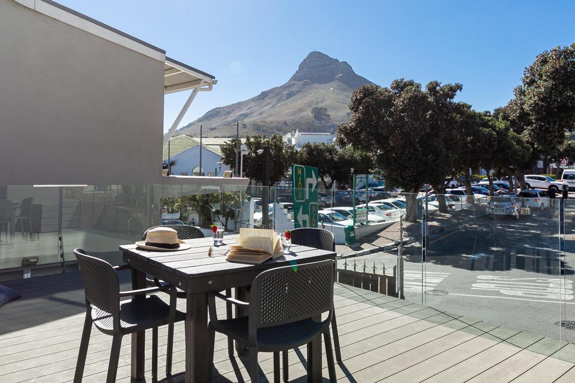 Aparthotel Camps Bay Village - And 3*