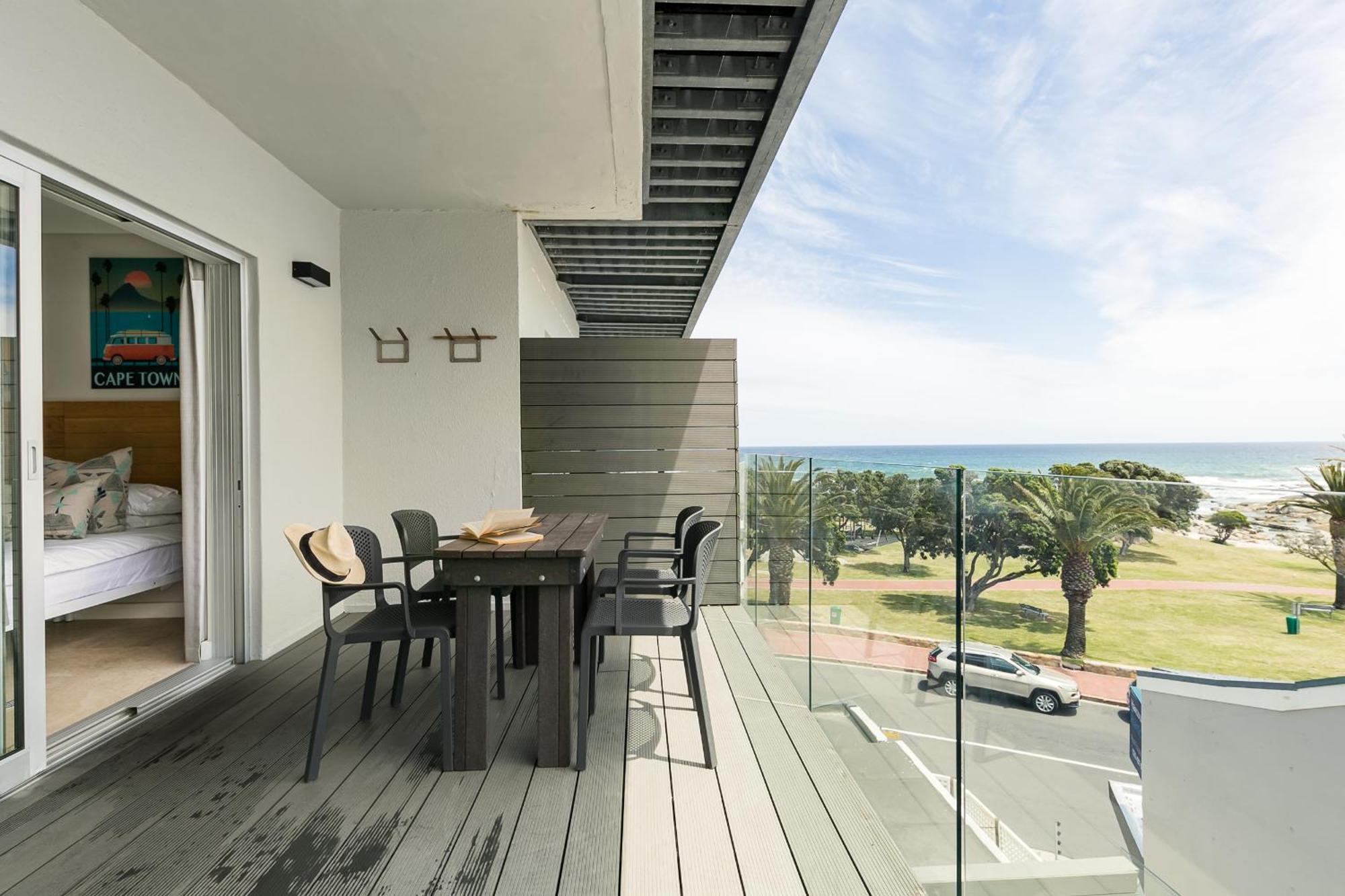 Aparthotel Camps Bay Village - And 3*