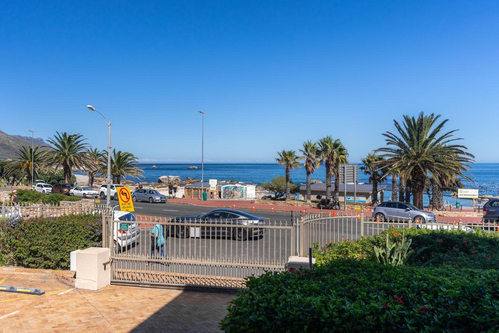 Camps Bay Village Aparthotel Kaapstad